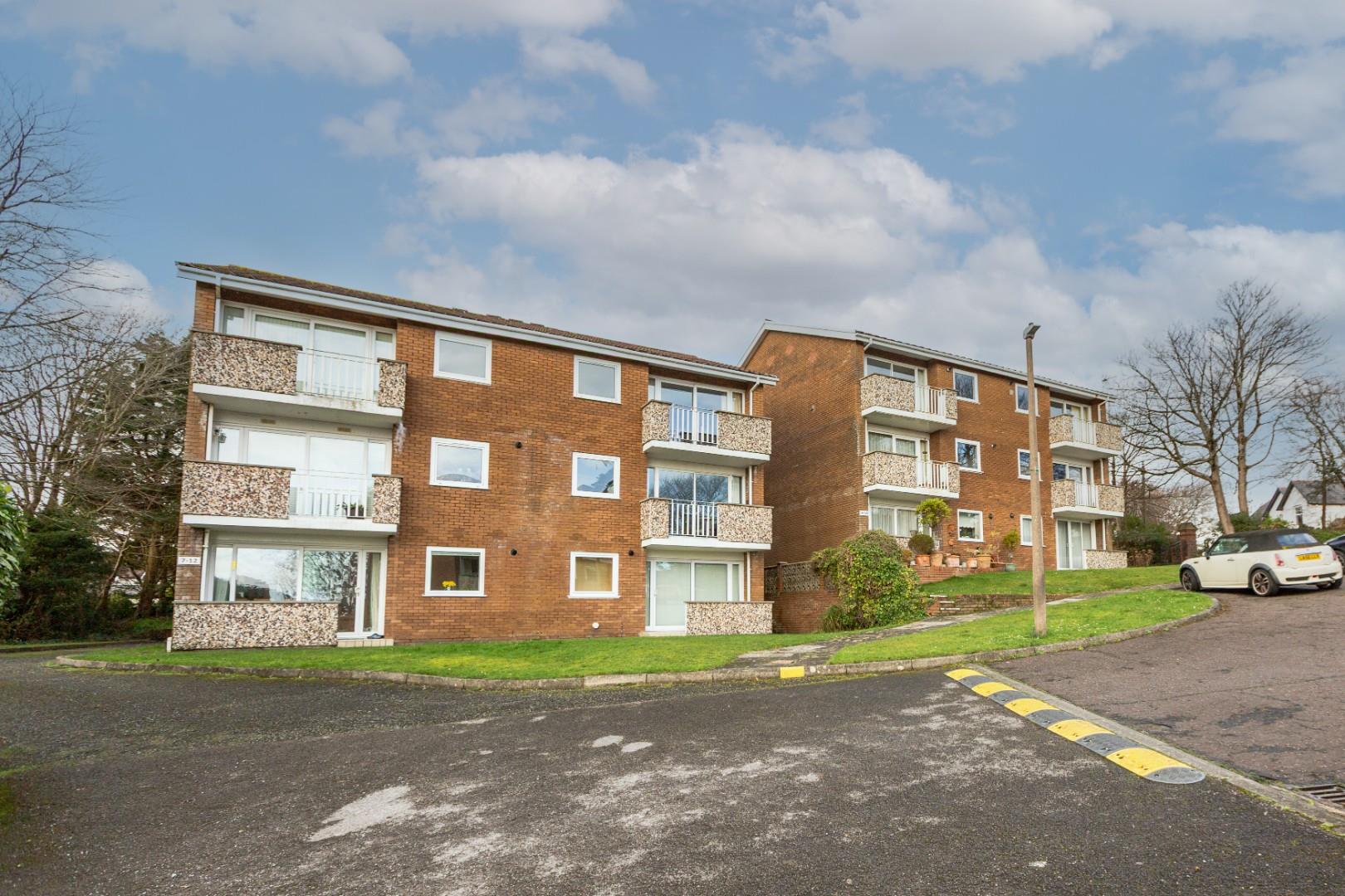 Groves Avenue, Langland, Swansea, SA3 4QX